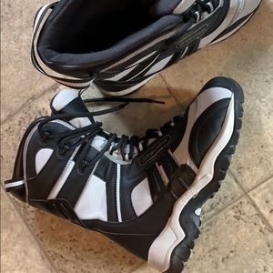 Polaris Thermolite Snowmobiling shoes size 8 women